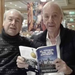 El autor con César Luis Menotti