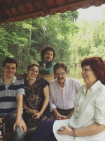 En Misiones con amigos (octubre de 2018). A la derecha de la foto su esposa María Teresa Cuenca.