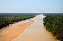Río Bermejo: El color de sus aguas "proviene de la sangre de los corazones desobedientes". 