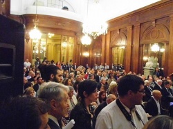El Salón de la Legislatura de la Ciudad de Buenos Aires absolutamente colmado