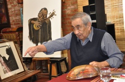 En su estudio (su domicilio en Barracas, Ciudad de Buenos Aires).