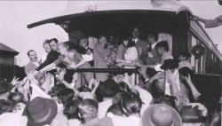 El tren "El descamisado", año 1946.
