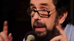 Afectuosamente, Alejandro Apo.