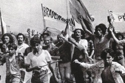 "Los Hijos de Fierro" se terminó de filmar en Europa y se estrenó en 1978, con Solanas exiliado tras haber sido amenazado de muerte por la Triple A.