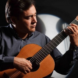 Carlos Martinez, talento y sentimiento al servicio de la guitarra.