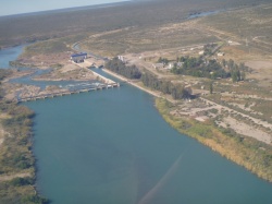 Embalse Central Hidroeléctrica Salto Andersen.