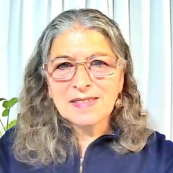 Adriana De Blasis, narradora.