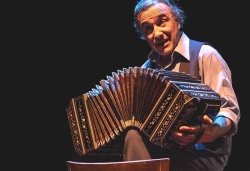 Luis Longhi