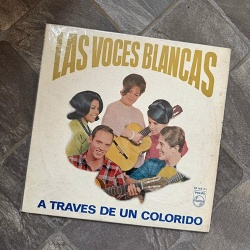En el lado A de este disco larga duración de 1966, se destaca la voz de Melania especialmente en "El cachapecero" y en "Tema de baguala".